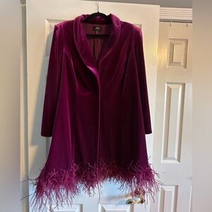 Elegant deep magenta Velvet Coatdress with Feather Trim